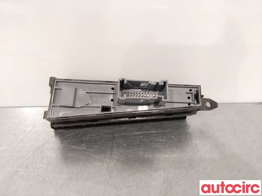 Bryter diverse til VW Passat 2011-2015 (B7) (B7) (VOLKSWAGEN|3AB927238BK|)