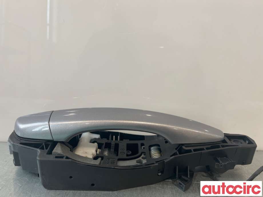 Dørhåndtak utv høyre foran til Peugeot 308 2013-2021 (Type II)  (PEUGEOT|981608341T|9109F5|1614555780)