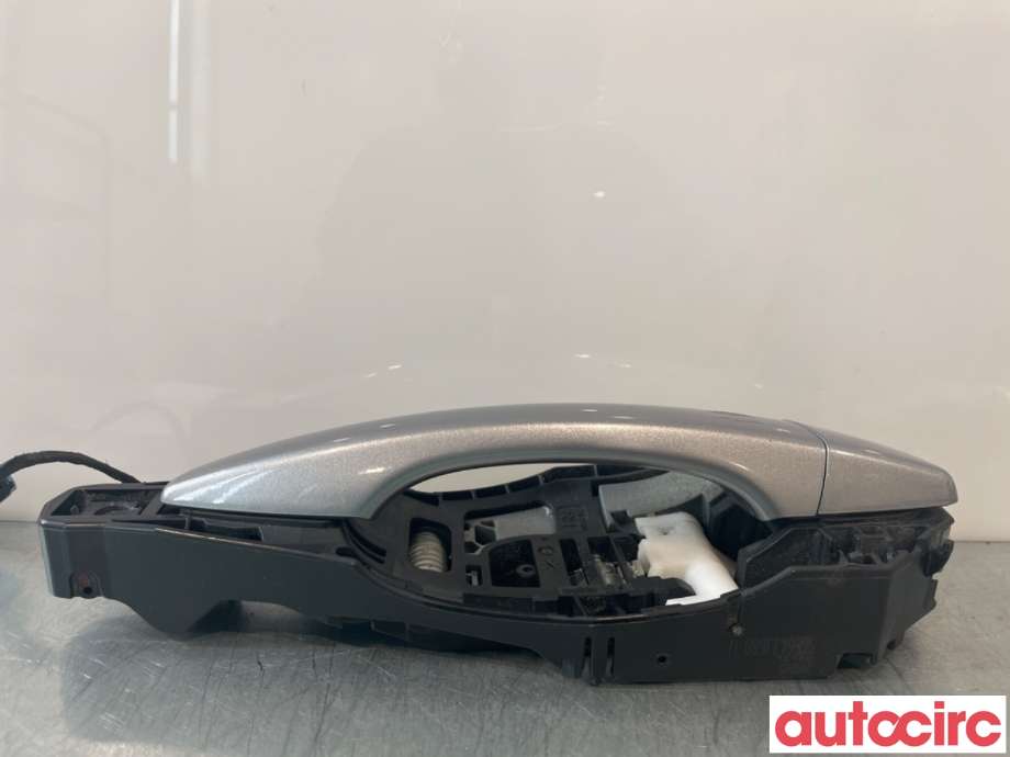 Dørhåndtak utv høyre foran til Peugeot 308 2013-2021 (Type II)  (PEUGEOT|981608341T|9109F5|1614555780)