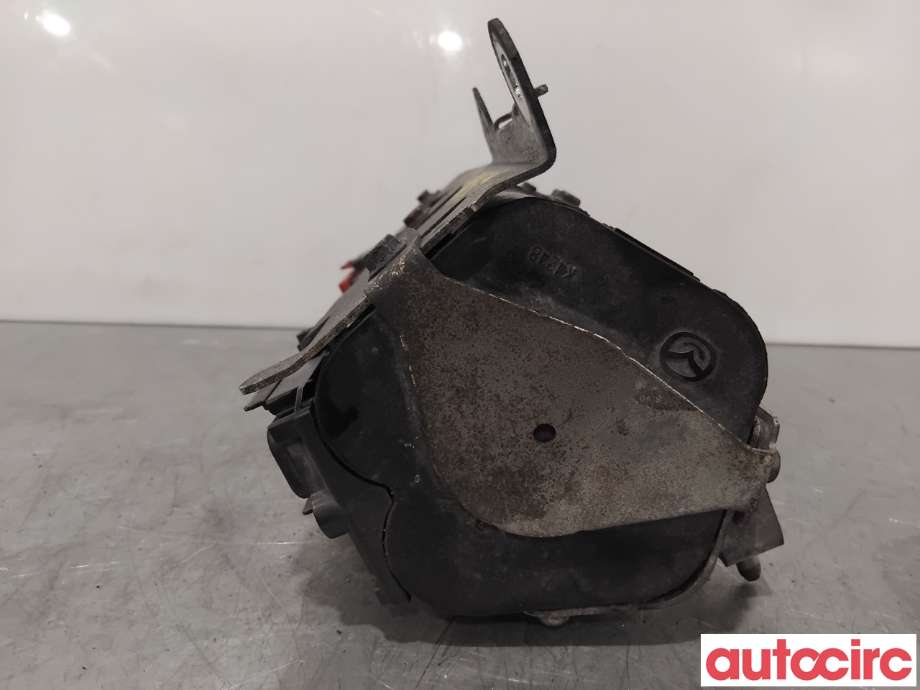 Diverse deler til Mazda CX-5 2012-2017 (Type I) (MAZDA|G46L-67-ZC0A||G46L67ZC0)