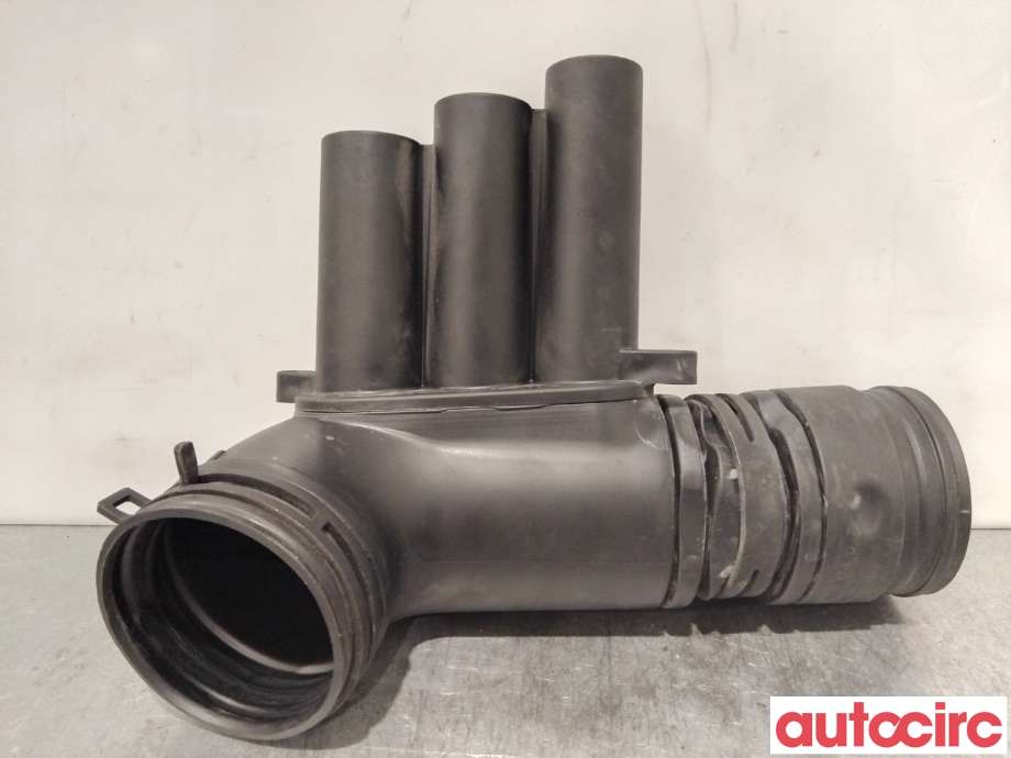 Luftslange innsug til VW Caddy 2015-2020 (Type III, Fase 3)  (VOLKSWAGEN|04E129651C||04E129651D)