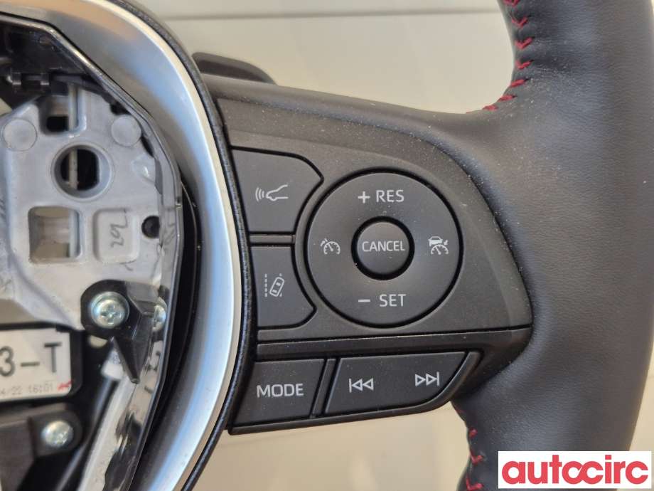 Ratt til Toyota RAV4 2019-->> (Type V)  (TOYOTA|4510042390C1)