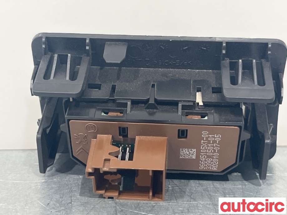 Bryter Antispinn til Citroën C3 2010-2016 (Type II)  (CITROEN|6490AQ)