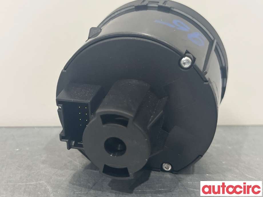 Bryter lys til VW Golf VI 2008-2012  (VOLKSWAGEN|3C8941431C)
