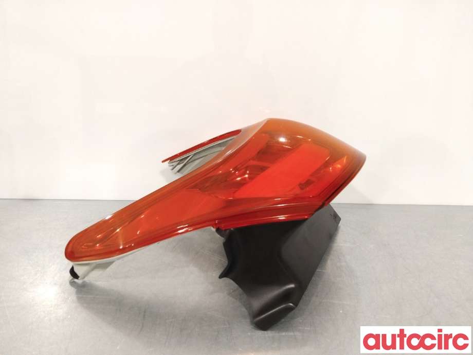 Baklykt høyre til Peugeot 2008 2013-2019 (Type I)  (PEUGEOT|9678074380|)