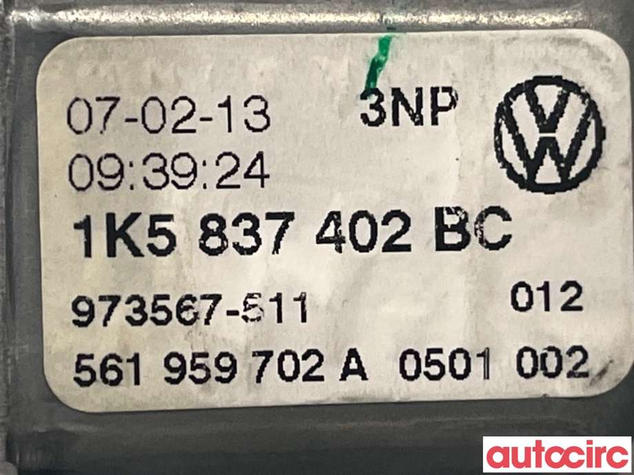 Ruteheis høyre foran til VW Golf VI 2008-2012  (VOLKSWAGEN|561959702C)