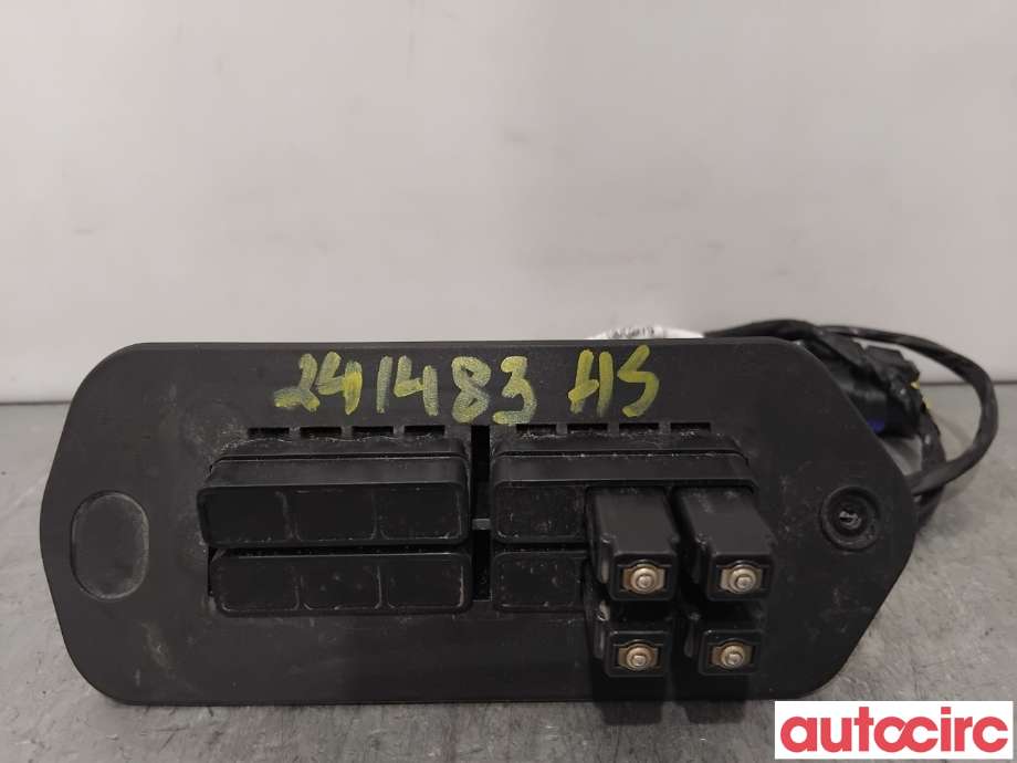 Diverse deler til Renault Kangoo 2008-2021 (Type II) (RENAULT|8200428700|)