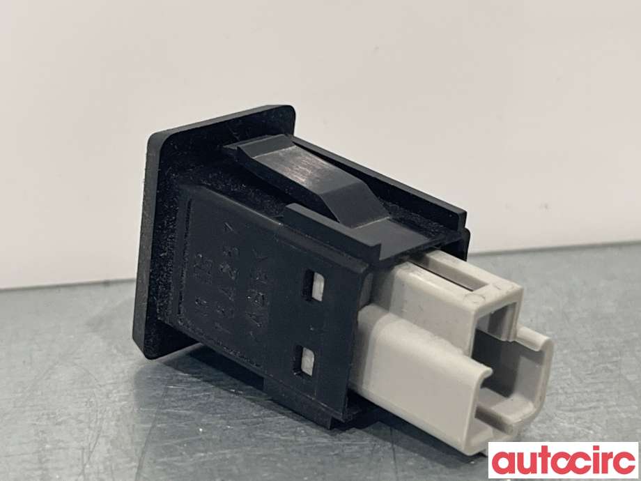 Bryter diverse til Lexus IS 2013-2020 (Type III) (XE30) (XE30) (LEXUS|8477050010)