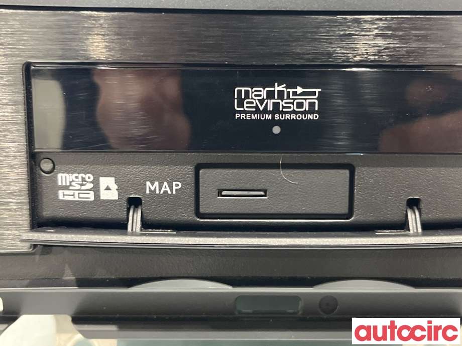 Bilstereo til Lexus IS 2013-2020 (Type III) (XE30) (XE30) (LEXUS|8680453R60)