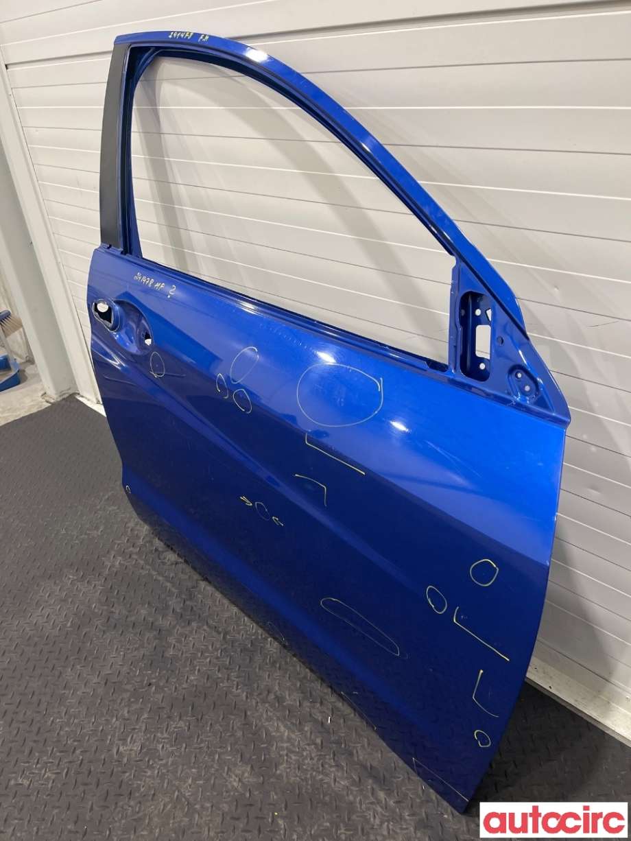 Dør høyre foran til Honda HR-V 2015-2021 (Type II)  (HONDA|67010-T8M-G00ZZ)