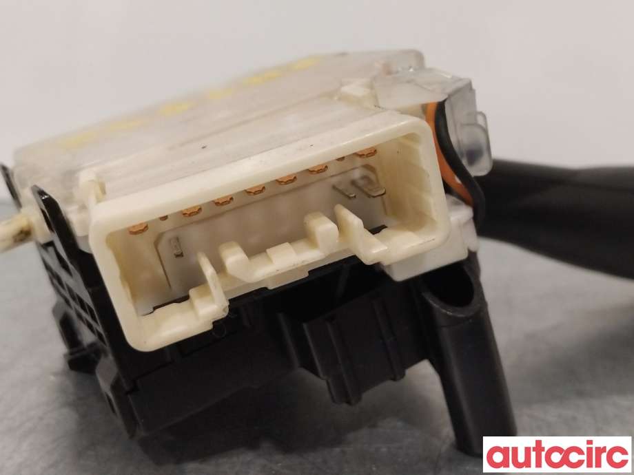 Bryter blink til Suzuki Swift 2005-2010 (SUZUKI|37210-64J20|)