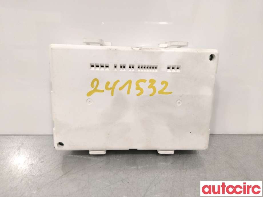 Sikringsboks til Suzuki Swift, 2005-2010 (SUZUKI|3678072KF2)