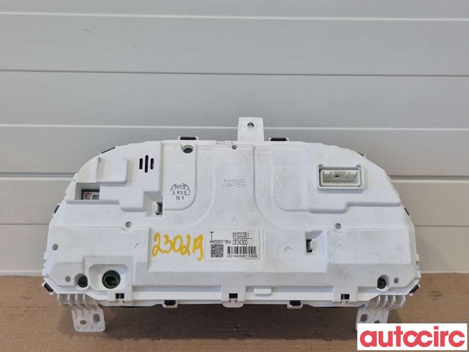 Instrumentpanel til Mitsubishi Lancer 2008-2017  (MITSUBISHI|8100C051|)