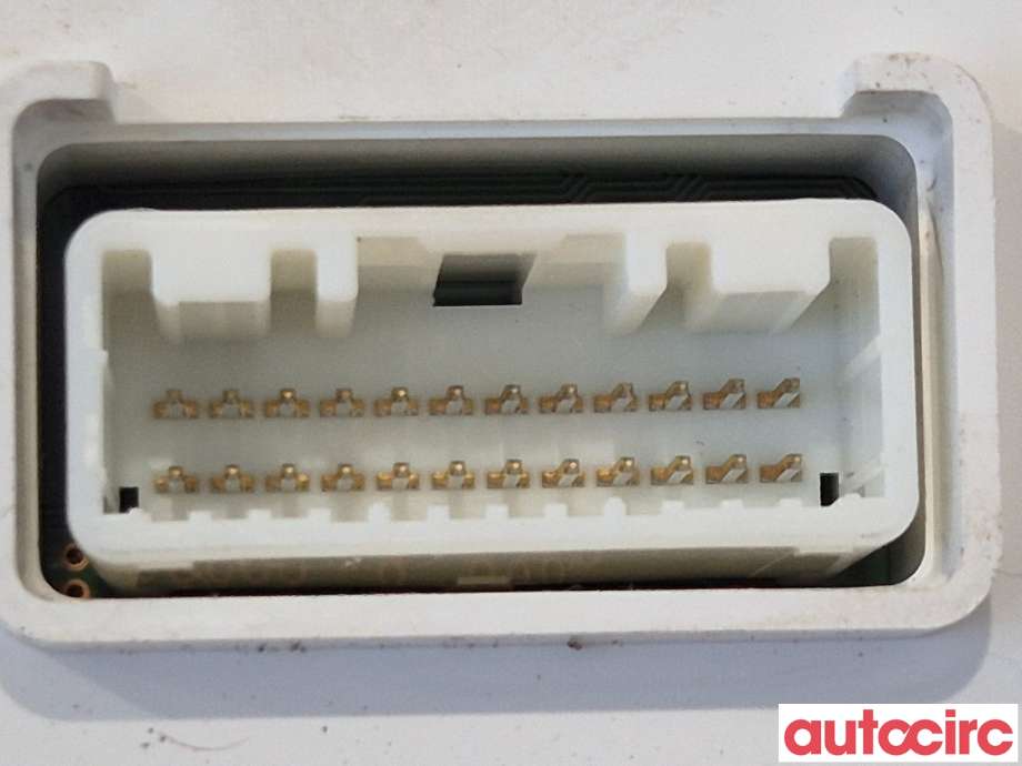 Instrumentpanel til Mitsubishi Lancer 2008-2017  (MITSUBISHI|8100C051|)