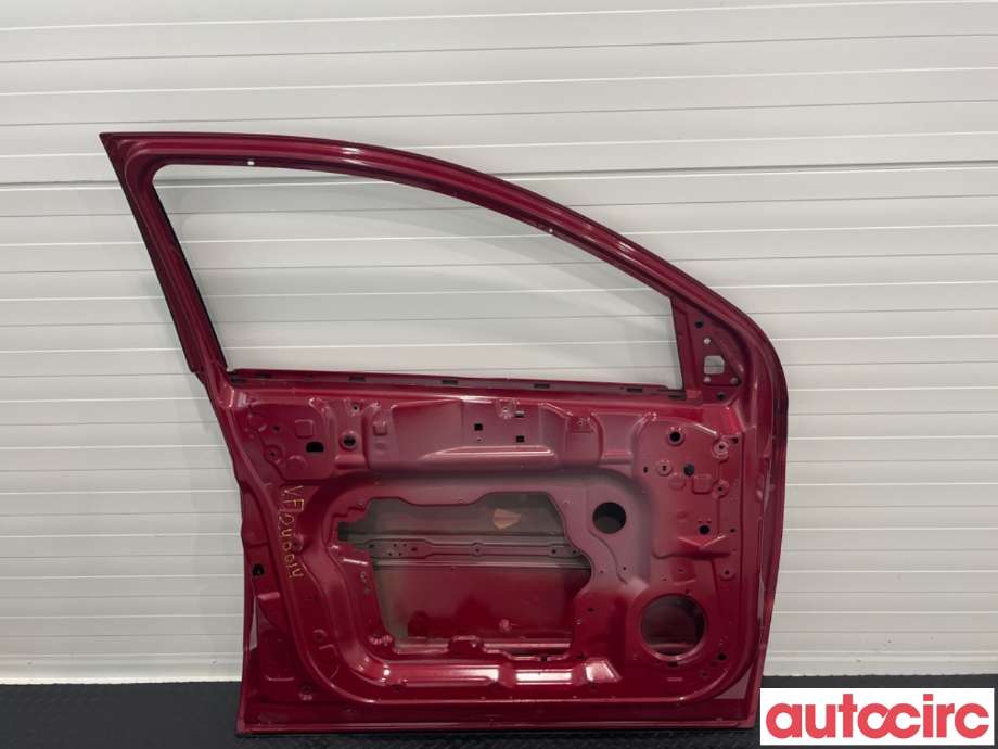 Dør venstre foran til Nissan Qashqai 2010-2014 (Type I, Fase 2)  (NISSAN|H0101JD0MO||H0101JD0MD)