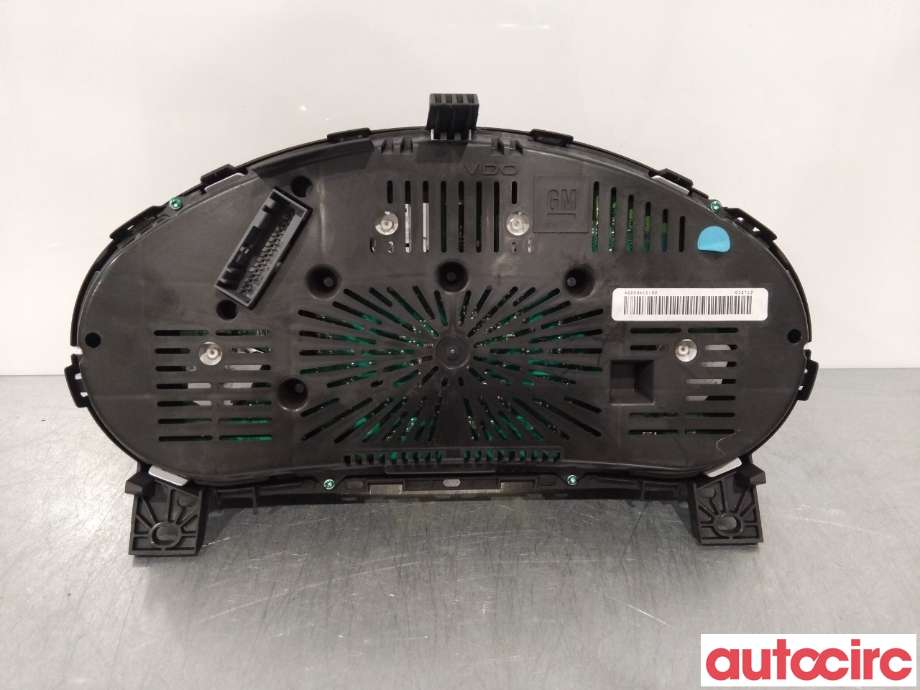 Instrumentpanel til Opel Insignia A 2009-2014  (OPEL|20980568|)