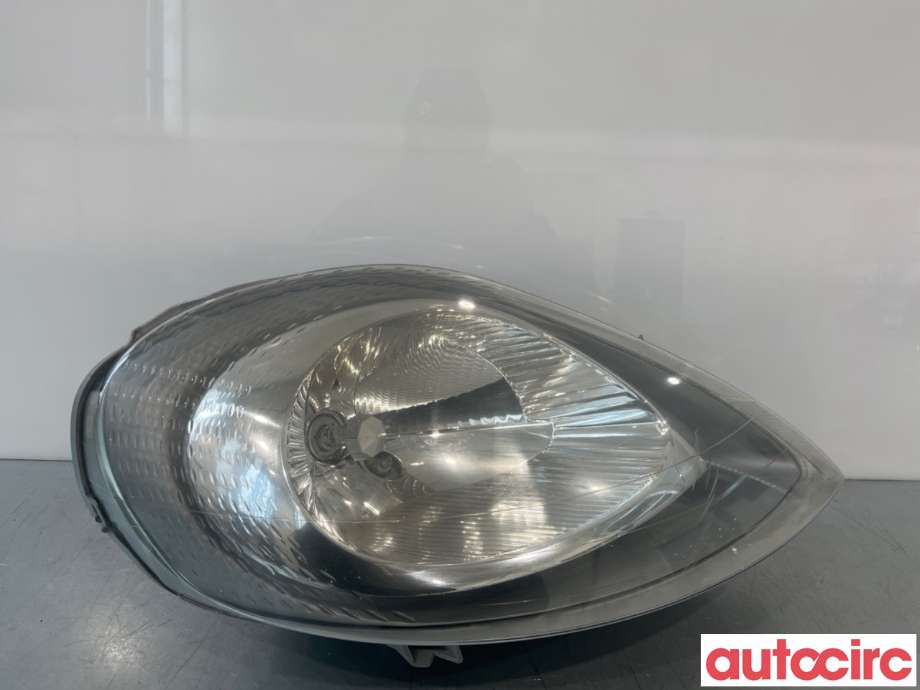 Frontlykt høyre halogen til Renault Trafic 2001-2006  (RENAULT|7700311372|91165720|)