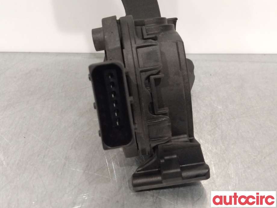 Pedal gass til Opel Insignia A 2009-2014  (OPEL|13272900|6PV009765-00|13237352)