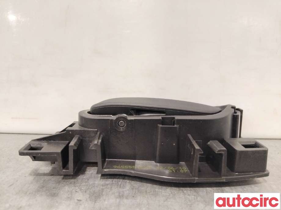 Diverse deler til Peugeot Partner 2019-->> (Type III)  (PEUGEOT|9143N7||96555515XT)