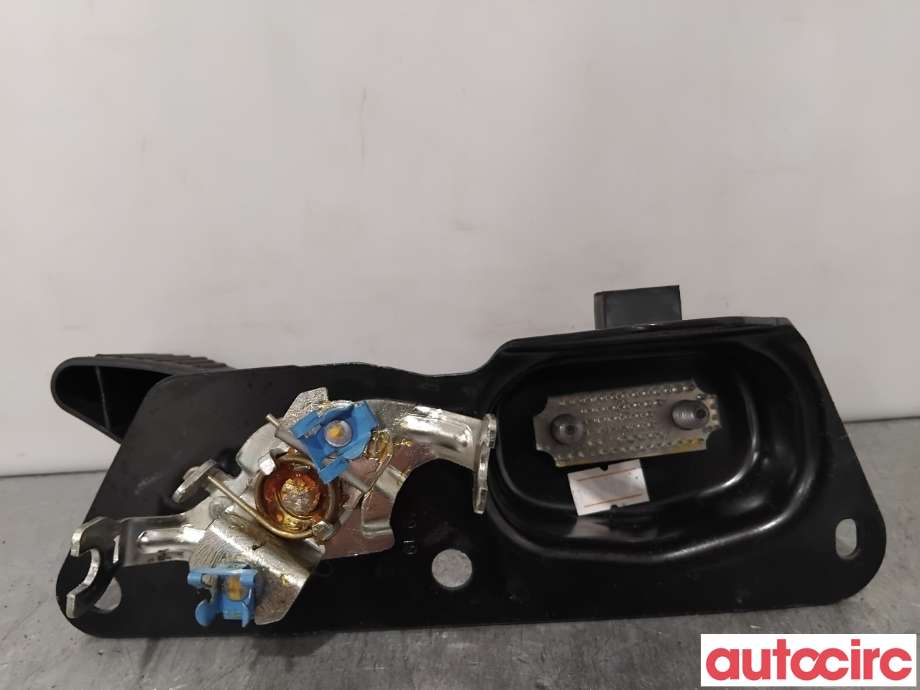 Diverse deler til Peugeot Partner 2019-->> (Type III)  (PEUGEOT|9832090680|)