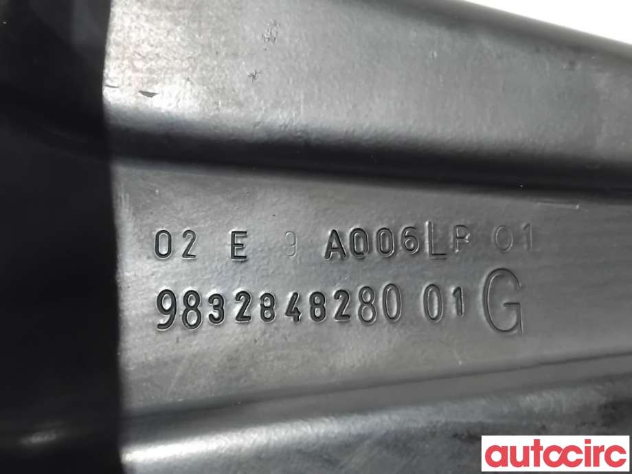 Diverse deler til Peugeot Partner 2019-->> (Type III)  (PEUGEOT|9816966080||9832848280)