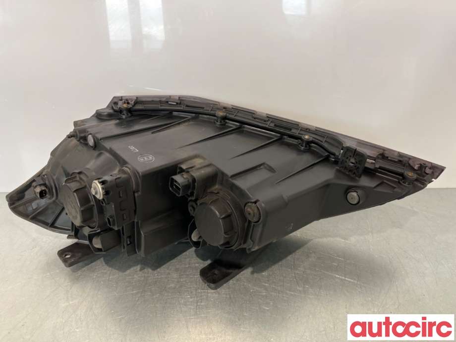 Frontlykt høyre halogen til SsangYong Kyron 2006-2008  (SSANGYONG|8310209100|)