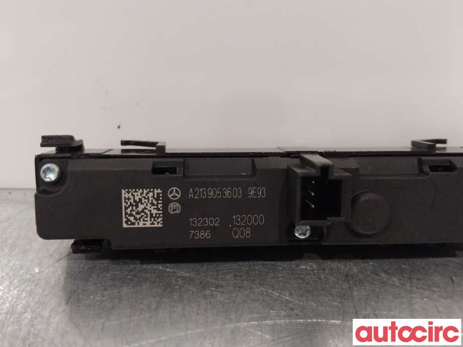 Bryter diverse til Mercedes E-Klasse 2016-2023 (W213) (W213) (MERCEDES|A2139053603|)