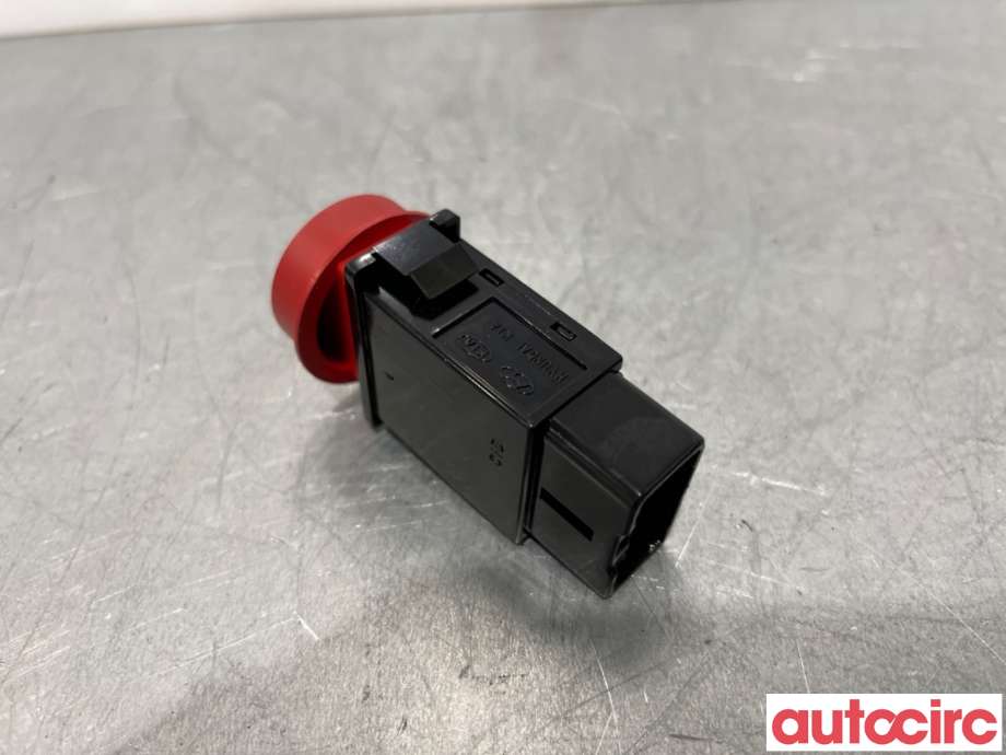 Bryter nødblink til Hyundai Getz 2002-2009  (HYUNDAI|937901C500|)