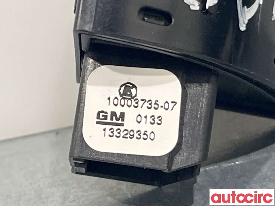 Bryter nødblink til Saab 9-5 2010-2011 (Type II)  (SAAB|13329350)