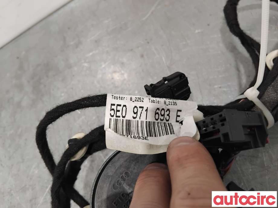 Ledningsnett til Škoda Octavia 2013-2016 (Type III, Fase 1)  (SKODA|5E0971693F||5E0971693E)