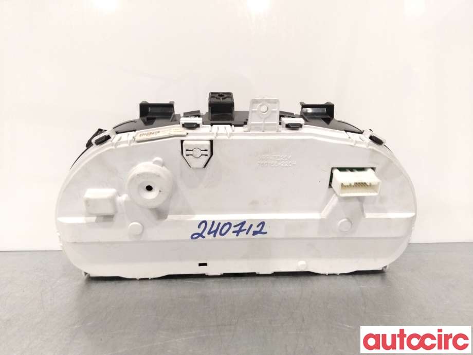 Instrumentpanel til Mitsubishi Outlander 2007-2010 (Type II, Fase 1)  (MITSUBISHI|8100A115|507-920H)