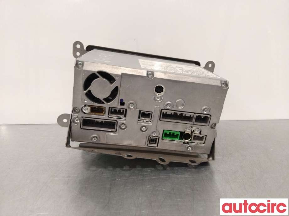 Bilstereo til Mitsubishi Outlander 2007-2010 (Type II, Fase 1)  (MITSUBISHI|8750A143|)