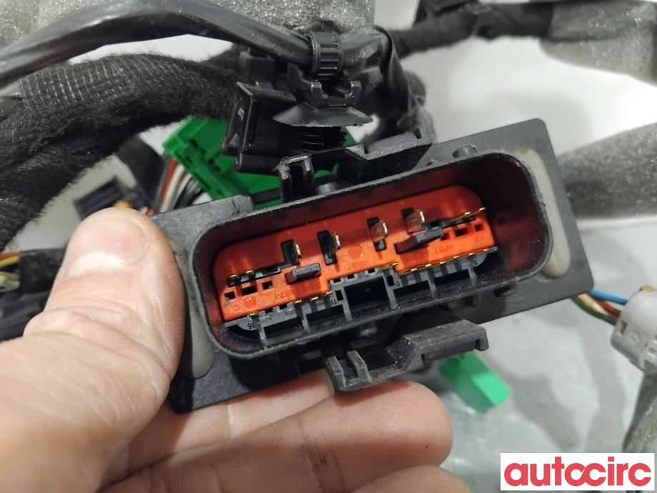 Ledningsnett til Volvo S60 2010-2014 (Type II, Fase 1)  (VOLVO|31275410|)
