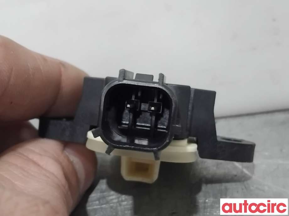 Airbag sensor høyre til Volvo S60 2010-2014 (Type II, Fase 1)  (VOLVO|31476970||30798030)
