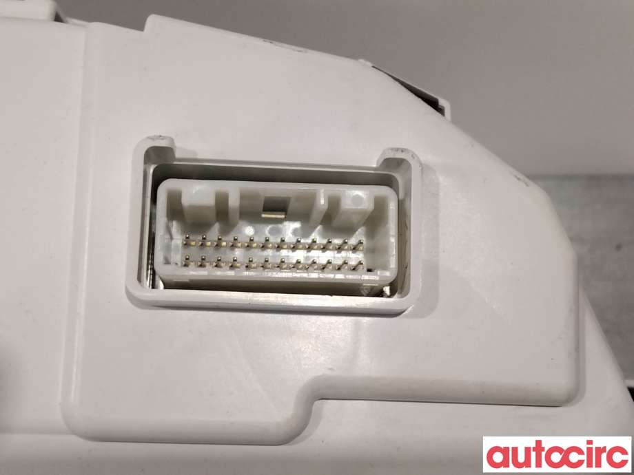 Instrumentpanel til Mitsubishi Outlander 2012-2015 (Type III, Fase 1)  (MITSUBISHI|8100C296|MM0059-104)