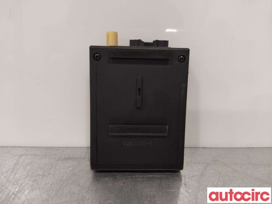 Styreenhet diverse til Škoda Octavia 2013-2016 (Type III, Fase 1)  (SKODA|5Q0963513|)