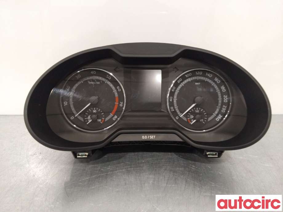 Instrumentpanel til Škoda Octavia, 2013-2016 (Type III, Fase 1)  (SKODA|5E0920758)