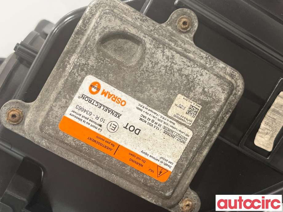 Frontlykt venstre halogen til Ford Focus 2011-2014 (Type III, Fase 1)  (FORD|2004299)