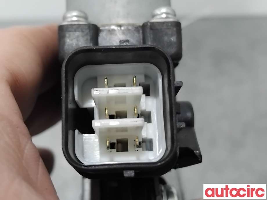 Ruteheis venstre foran til Mitsubishi Outlander 2010-2012 (Type II, Fase 2)  (MITSUBISHI|5713A085|)