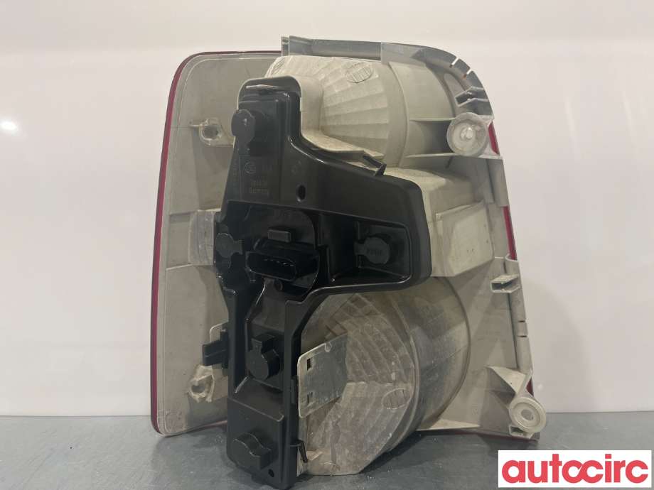 Baklykt høyre til VW Touran 2007-2010 (Type I, Fase 2)  (VOLKSWAGEN|1T0945096N)