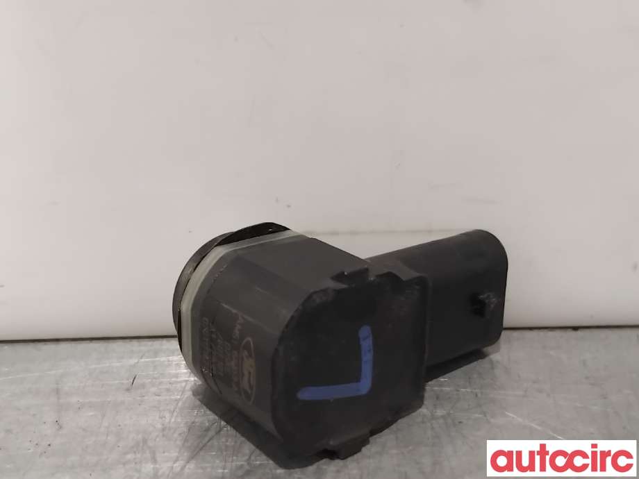 Parkeringssensor foran til Ford Kuga 2008-2012 (Type I)  (FORD|2489130|607101|AM5T-15K859-AAW)