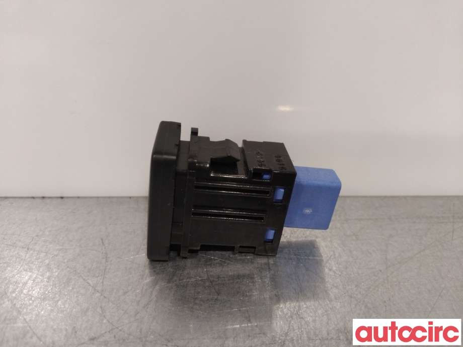Bryter Antispinn til Mitsubishi Outlander 2015-->> (Type III, Fase 2)  (MITSUBISHI|8602A050|)