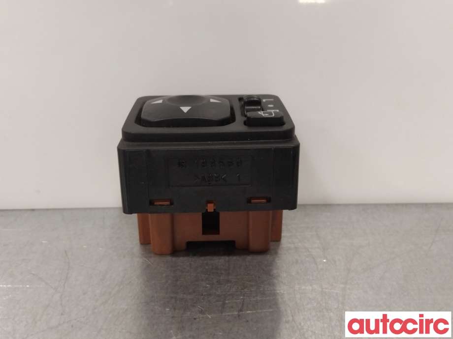 Bryter speil til Mitsubishi Outlander 2015-->> (Type III, Fase 2)  (MITSUBISHI|MR951187|)