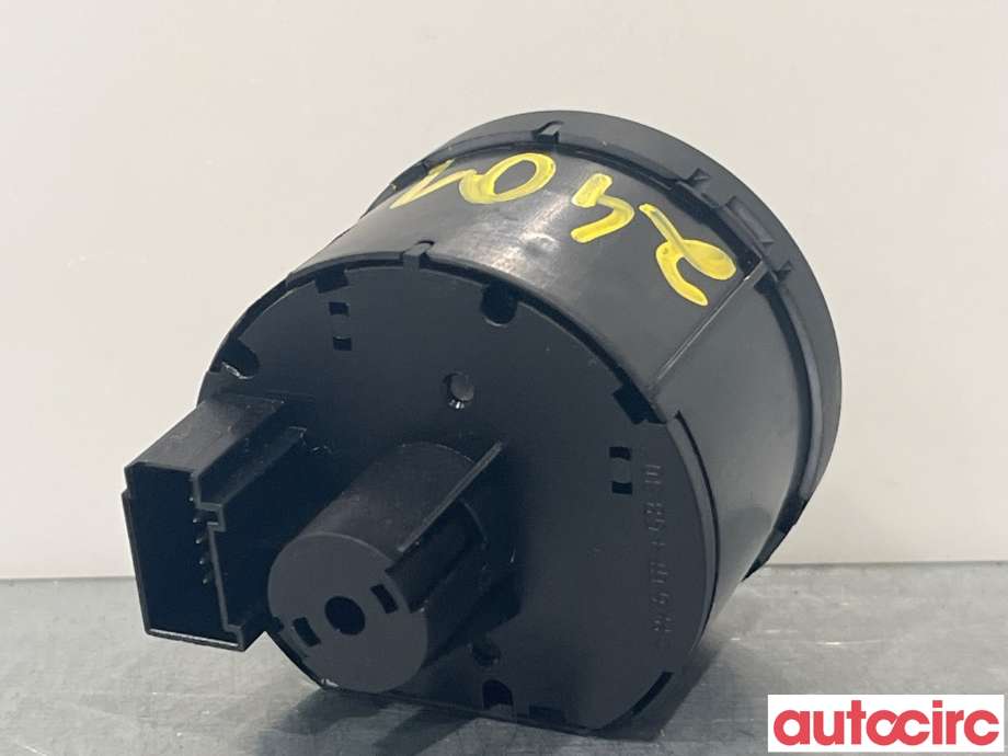 Bryter lys til VW Golf VI 2008-2012  (VOLKSWAGEN|3C8941431|)