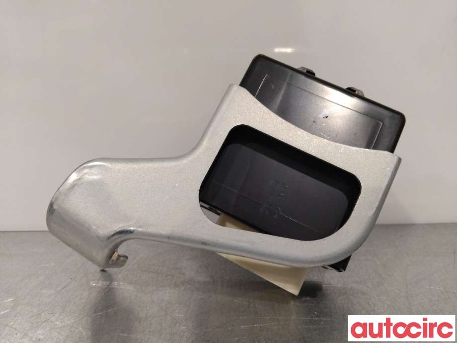 Rele lys til Toyota Urban Cruiser 2009-2014  (TOYOTA|8281052060|)