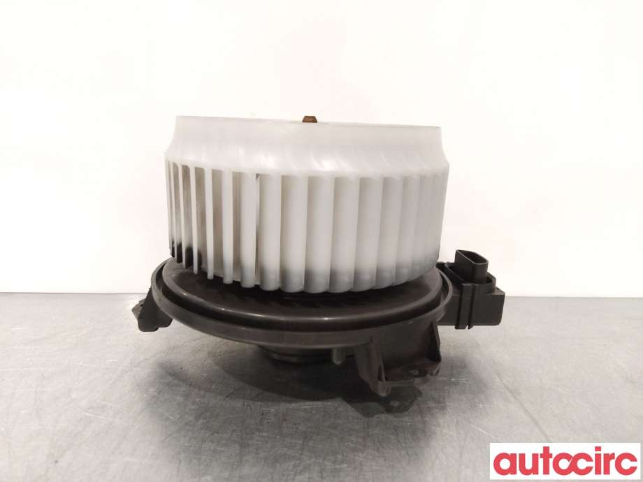 Varmeapparat motor til Toyota Urban Cruiser 2009-2014  (TOYOTA|8710352141|)