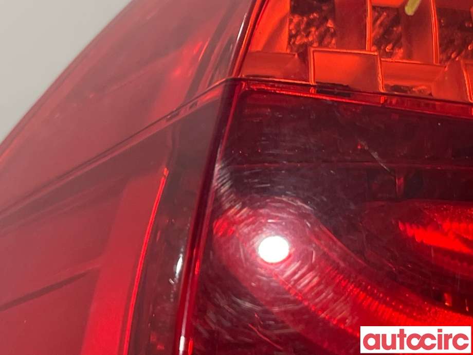 Baklykt venstre til BMW 3-Serie 2005-2011 (E90/E91/E92/E93) (E90/E91/E92/E93) (BMW|63217289431)
