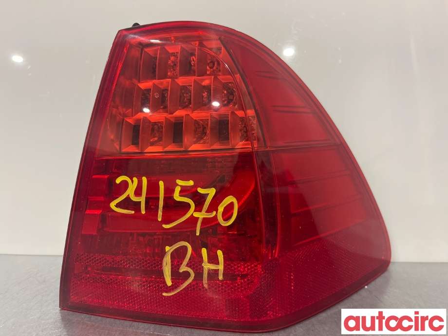 Baklykt høyre til BMW 3-Serie 2005-2011 (E90/E91/E92/E93) (E90/E91/E92/E93) (BMW|63217154160)