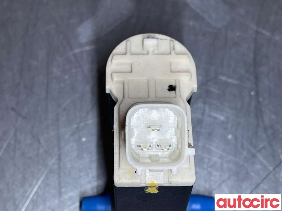 Spylerpumpe foran til Kia Cee