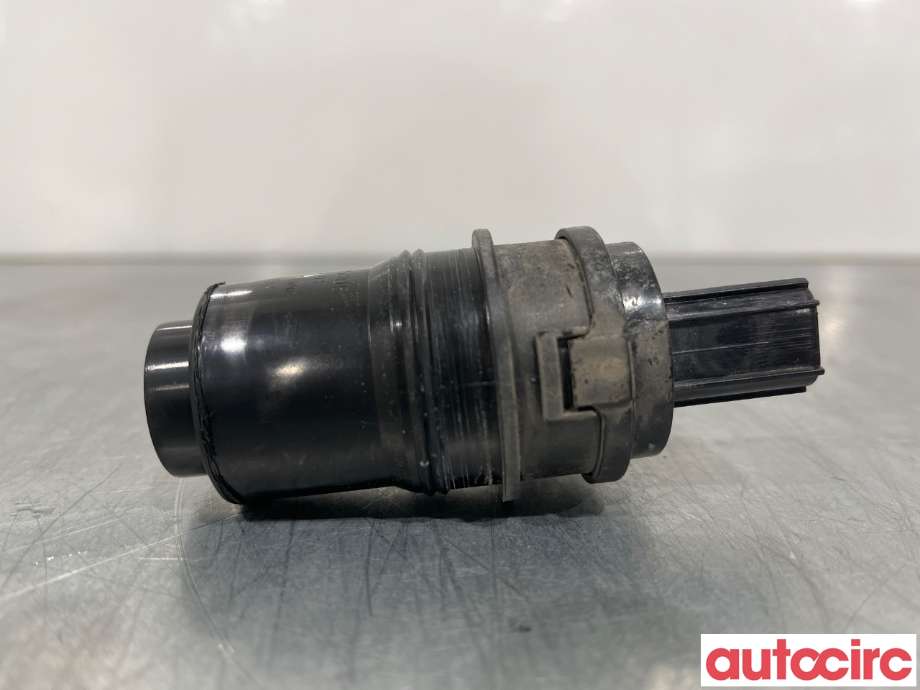 Spylerpumpe foran til Ford Fiesta 2017-->> (Type VII) (FORD|2691825|)